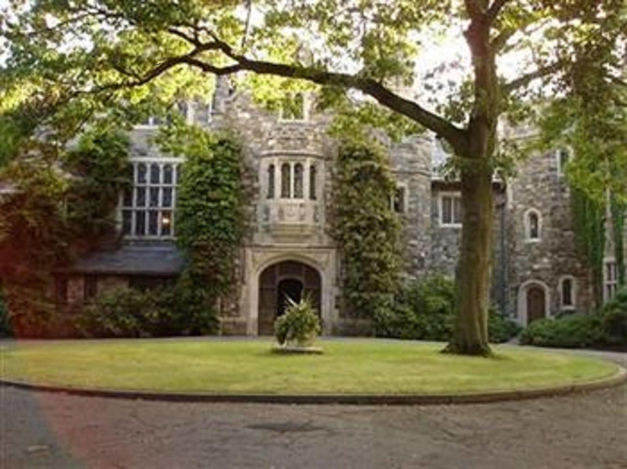 Bed and Breakfast The Castle At Skylands Manor Ringwood Exterior foto