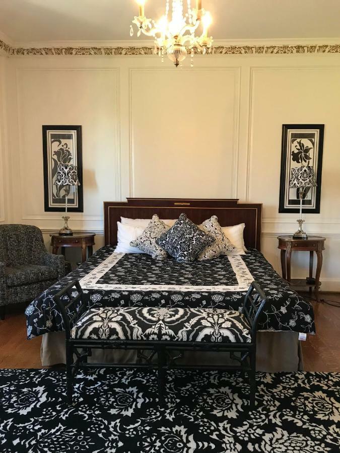 Bed and Breakfast The Castle At Skylands Manor Ringwood Exterior foto